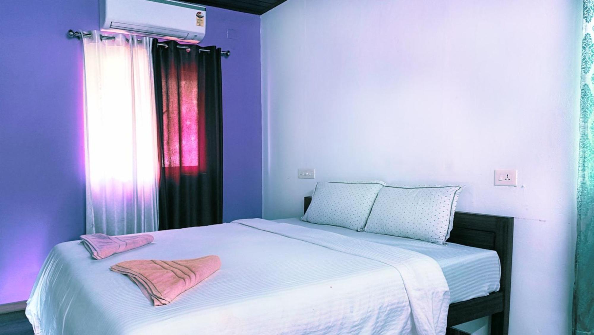Susy Beachfront * Mararikulam