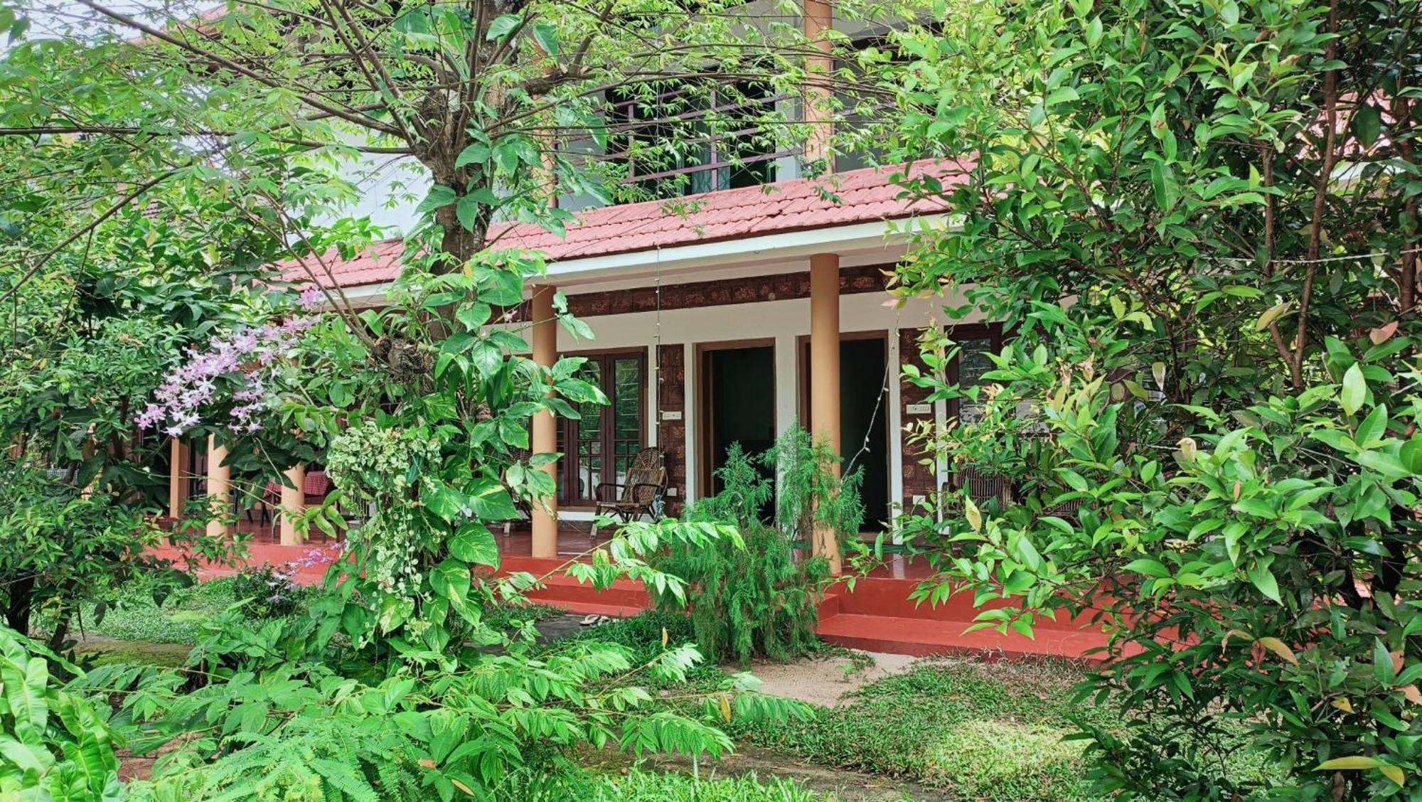 Susy Beachfront Mararikulam